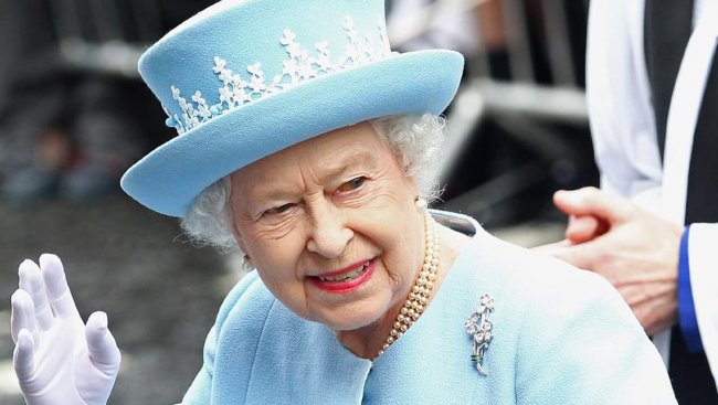 В Великобритании опровергли информацию о смерти Елизаветы II
