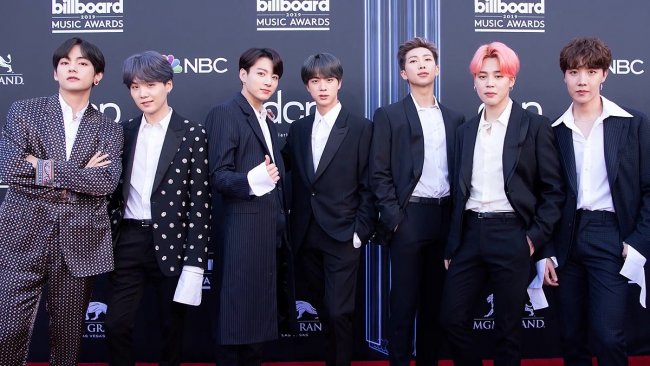 Участников BTS собираются призвать на службу в армию