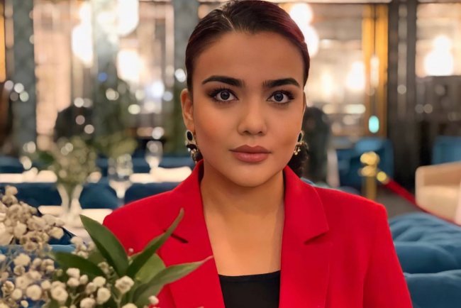 Узбекская певица Рухшона рассказала о своём подарке маме на день рождения