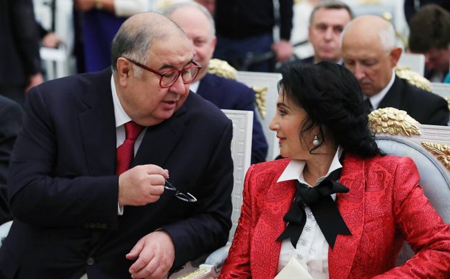 Ирина Винер рассказала о самом дорогом подарке от Алишера Усманова