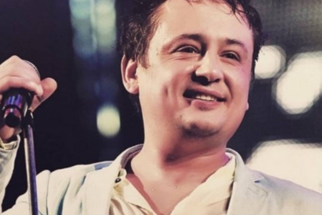 Видео: Спеть дуэт с узбекским музыкантом Тахиром Садыковым обойдётся в $25-30 тыс