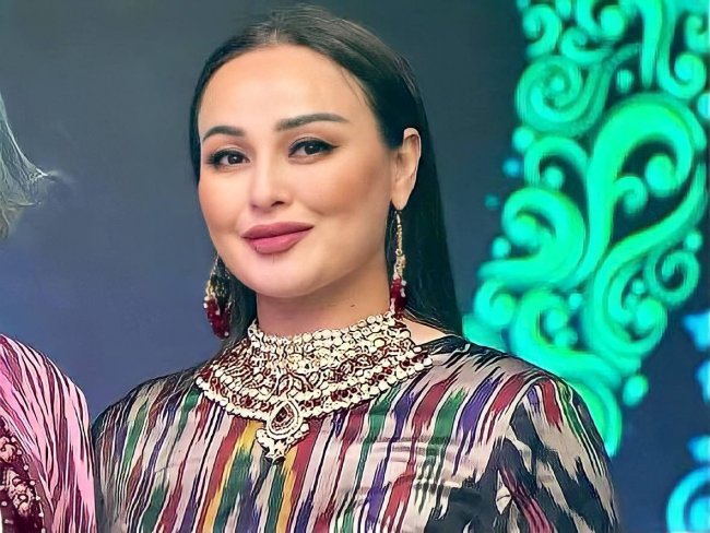 Видео: Узбекская актриса Шахло Зоирова уже вернулась к работе после родов