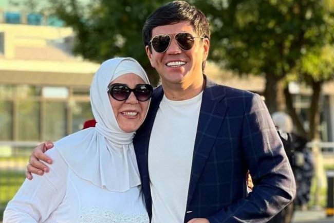 Видео: Узбекский бизнесмен Мурад Назаров показал, как поздравил маму с днём рождения