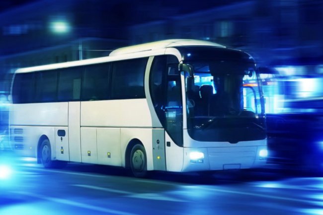 В Узбекистане автобусам разрешили перевозить пассажиров без сопровождения по ночам