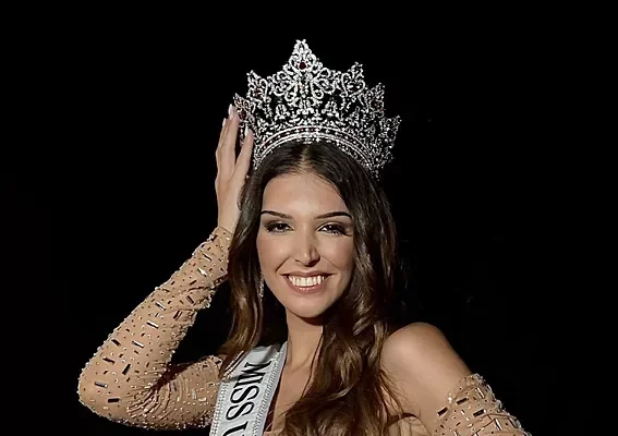 Видео: Победительницей конкурса «Мисс Португалия» стала трансгендерная женщина
