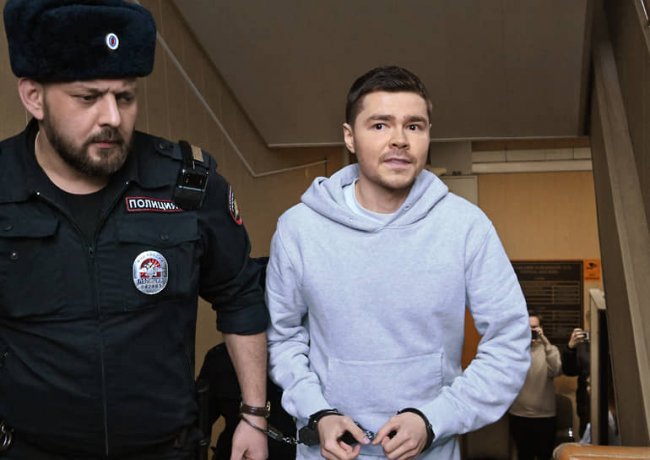 Аяз Шабутдинов заплакал в зале суда — видео