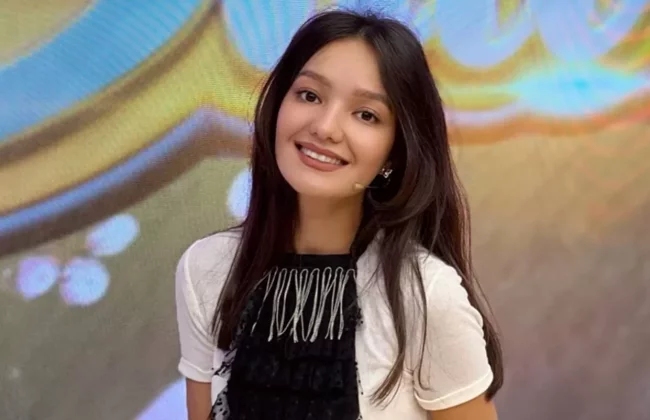 Узбекская блогерша Хуснора Шодиева осуществила свою мечту, побывав на концерте Алиши Киз — видео