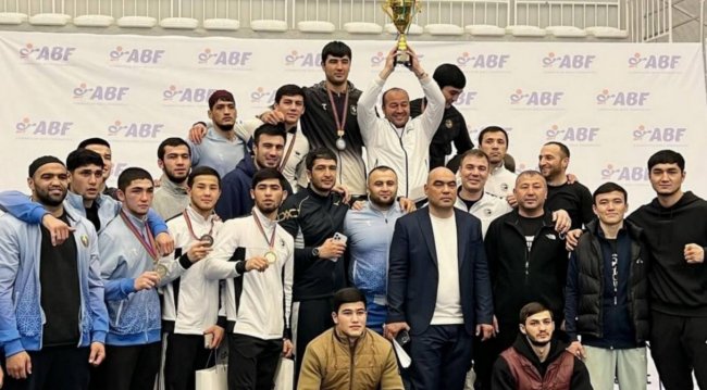 Узбекские боксёры завоевали 16 медалей на международном турнире Great Silk Way-2024 в Баку