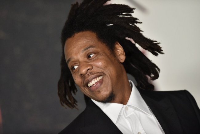 Девушка, обвинившая известного рэпера Jay-Z в домогательствах, заявляет об искажении её слов