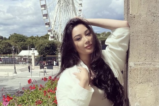 Асаль Шодиева трогательно поздравила мужа с днём рождения