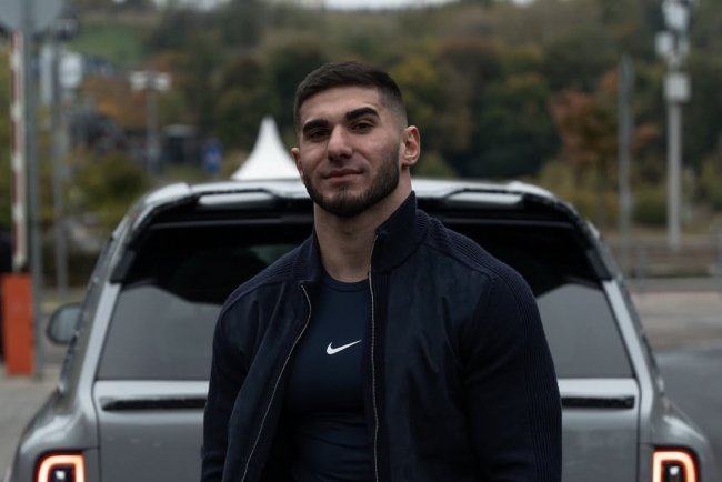 Российский блогер Асхаб Тамаев рассказал, почему поменял свой имидж