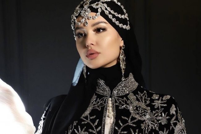Узбекская актриса Феруза Норматова расплакалась из-за хейта