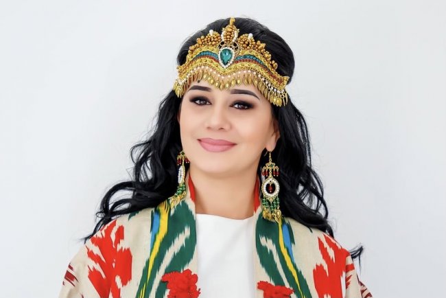 Узбекская актриса Наргиза Абдуллаева впервые рассказала о своем раннем замужестве