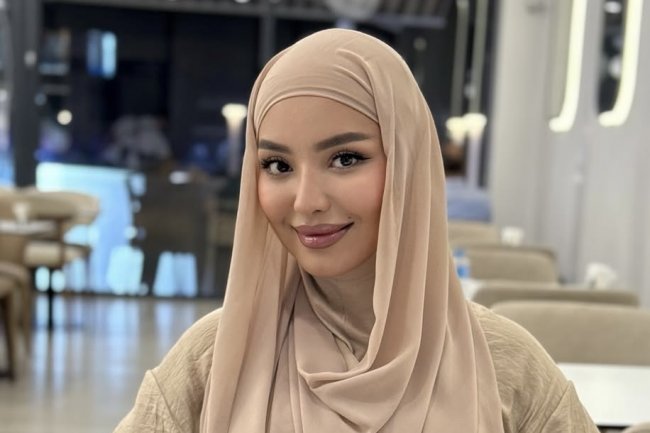 Узбекская актриса Мукаддас Садуллаева отметила свое 35-летие