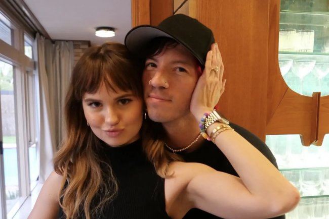 Барабанщик Twenty One Pilots Джош Дан и Дебби Райан впервые стали родителями