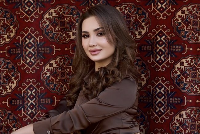 Узбекская певица Севинч Исмаилова выпустила новый клип