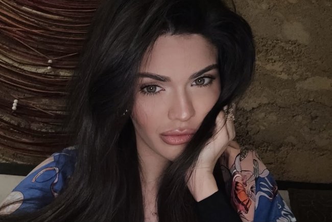 Узбекская модель Нигина Фахриддинова получила галочку в TikTok
