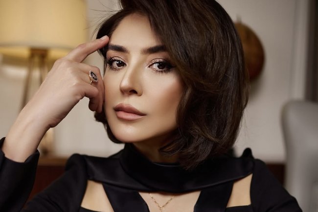 Узбекская актриса Рано Шодиева набрала 1 миллион подписчиков в Instagram