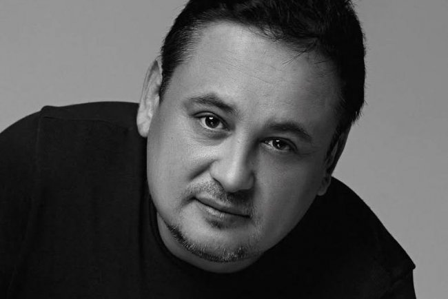 Узбекский певец Тохир Содиков рассказал, как выдавал своих дочерей замуж