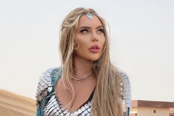 Блогерша Карина Кросс выходит замуж