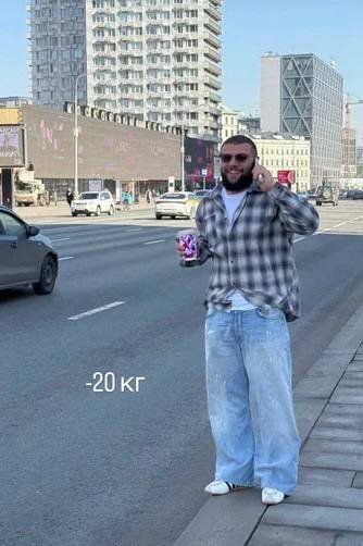 Рэпер Navai сильно похудел после расставания с Анастасией Мироновой