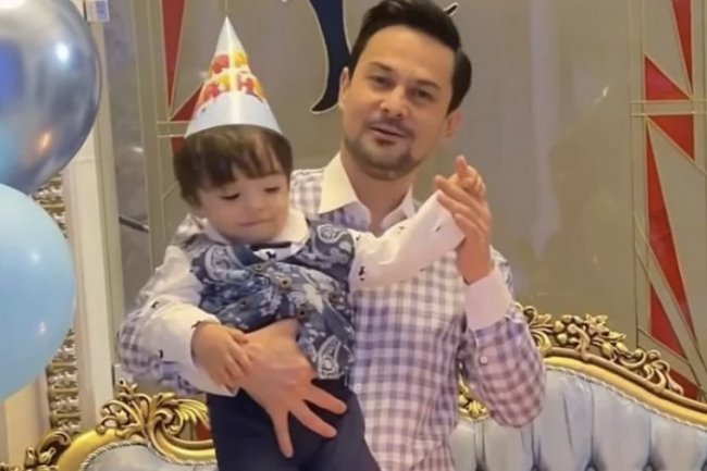 Узбекский певец Джасур Умиров показал кадры с дня рождения сына