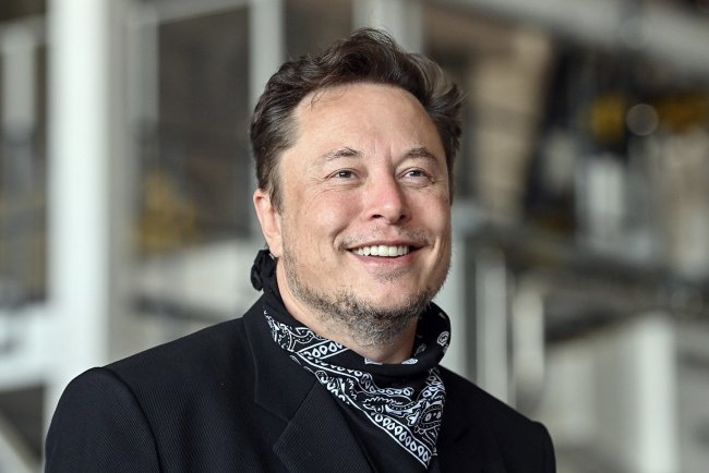 Илон Маск потерял статус триллионера