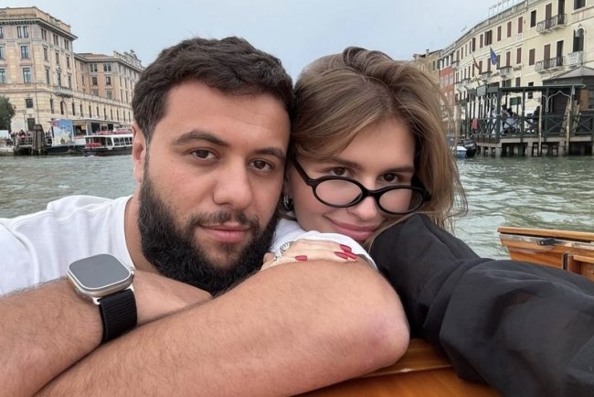 Бывшая девушка Navai показала нового бойфренда