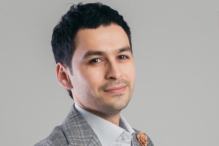 Узбекский певец Вохиджон Исоков признался, что его огорчает недоверие близких